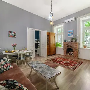  Hostal Indie Mindie
